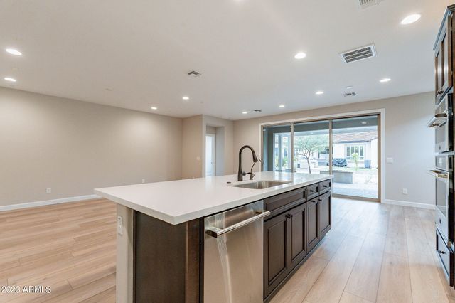 286 E CITRUS HOLLOW Way, Queen Creek, AZ 85140