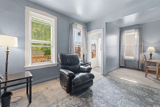 3820 W George Street, Chicago, IL 60618