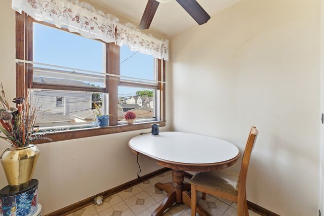 3820 W George Street, Chicago, IL 60618