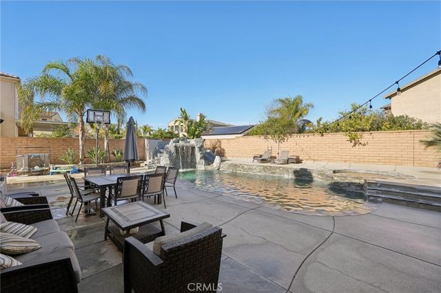 32728 Shadyview Street, Winchester, CA 92596