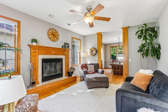 301 Pinnacle Drive, Lake Mills, WI 53551