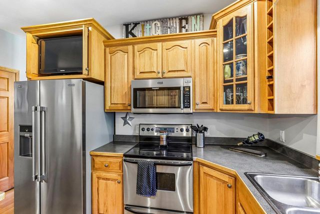 301 Pinnacle Drive, Lake Mills, WI 53551