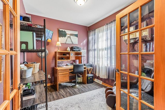 301 Pinnacle Drive, Lake Mills, WI 53551