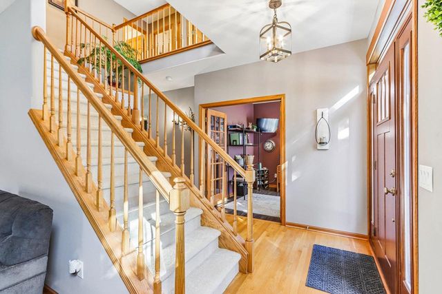 301 Pinnacle Drive, Lake Mills, WI 53551