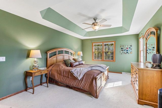 301 Pinnacle Drive, Lake Mills, WI 53551