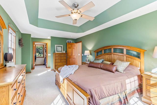 301 Pinnacle Drive, Lake Mills, WI 53551