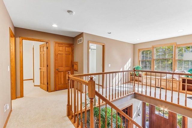 301 Pinnacle Drive, Lake Mills, WI 53551