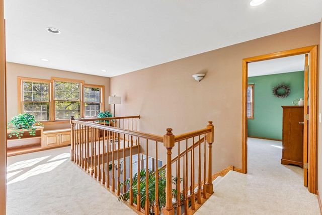 301 Pinnacle Drive, Lake Mills, WI 53551