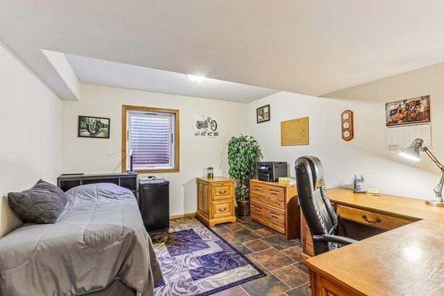 301 Pinnacle Drive, Lake Mills, WI 53551