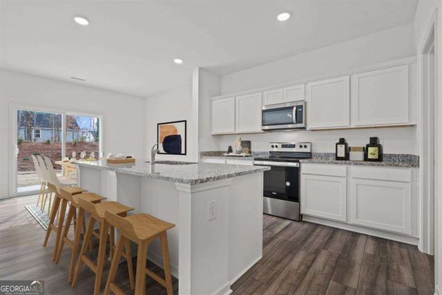 400 Corricella Court, Mcdonough, GA 30253