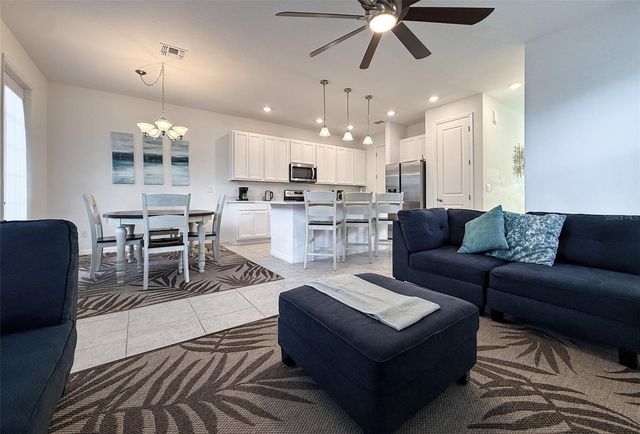 1513 DISCOVERY STREET, Davenport, FL 33896