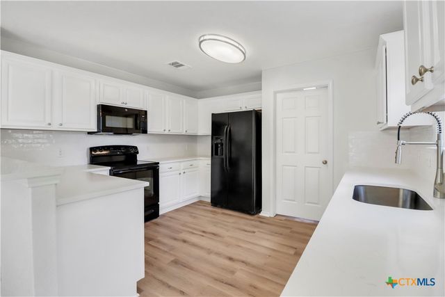 2165 Alton Loop, New Braunfels, TX 78130