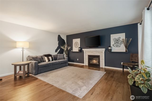 7736 Johnson Point Road NE, Olympia, WA 98516