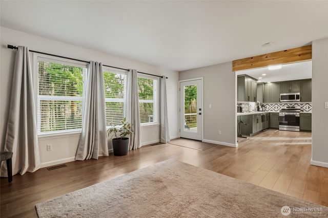 7736 Johnson Point Road NE, Olympia, WA 98516