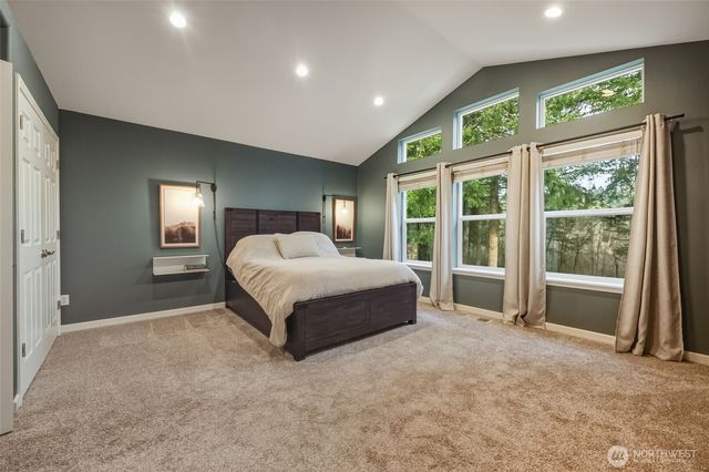 7736 Johnson Point Road NE, Olympia, WA 98516