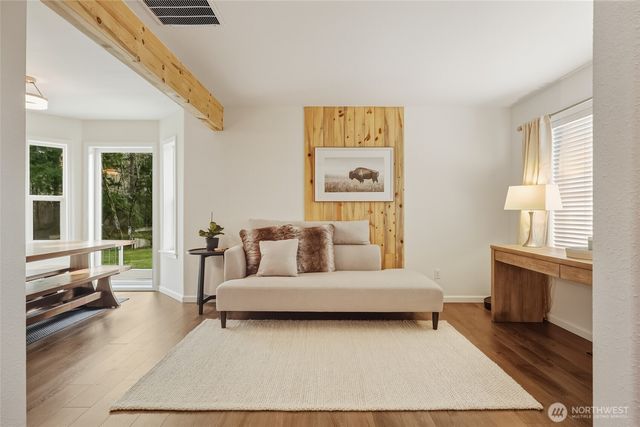 7736 Johnson Point Road NE, Olympia, WA 98516