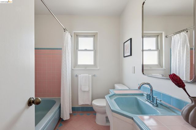 6265 Highland Ave, Richmond, CA 94805