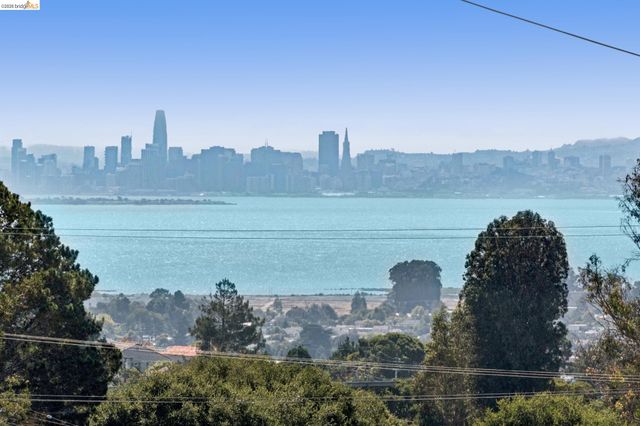 6265 Highland Ave, Richmond, CA 94805