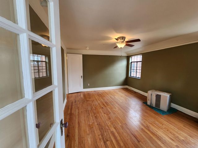 1312 somerset Avenue, Grosse Pointe Park, MI 48230