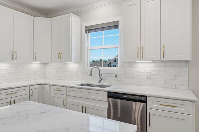 117 Scarsdale Dr, S, Hendersonville, TN 37075