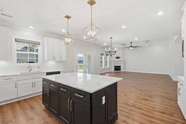 117 Scarsdale Dr, S, Hendersonville, TN 37075
