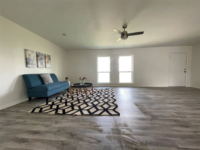 6957 FM 100, Honey Grove, TX 75446