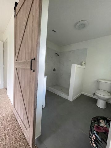 6957 FM 100, Honey Grove, TX 75446