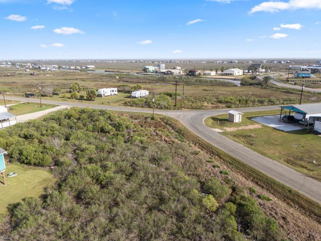 6175 Bonita Street, Sargent, TX 77414