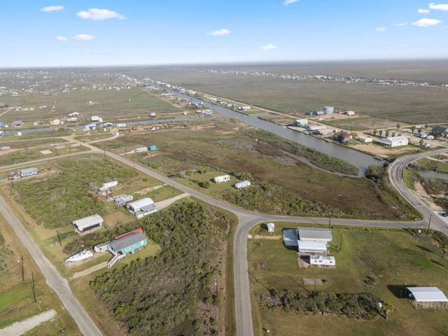 6175 Bonita Street, Sargent, TX 77414