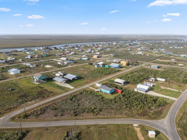 6175 Bonita Street, Sargent, TX 77414