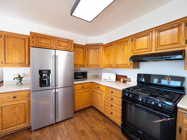 2520 Snow Lane, Redding, CA 96003