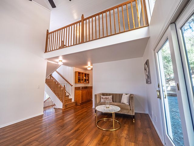 2520 Snow Lane, Redding, CA 96003