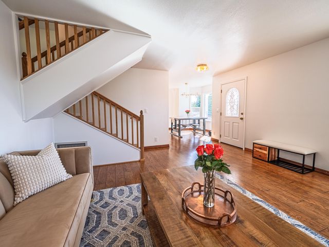 2520 Snow Lane, Redding, CA 96003