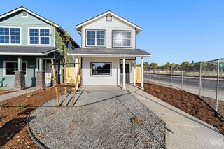 346 S Owens Street, Bakersfield, CA 93307