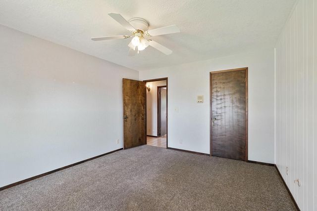 5764 W Kingdon Rd, Lodi, CA 95242