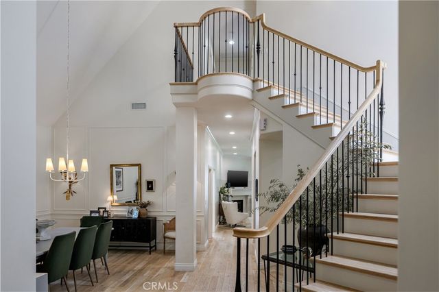 4223 Gentry Avenue, Studio City, CA 91604