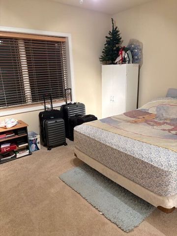 77 N Wolf Road 210, Northlake, IL 60164