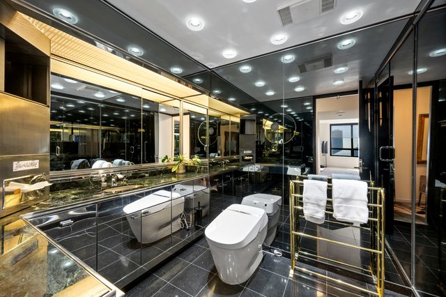 180 E PEARSON Street 6907, Chicago, IL 60611