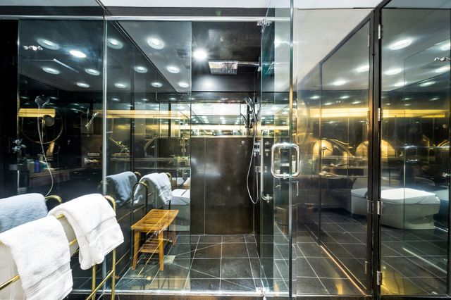 180 E PEARSON Street 6907, Chicago, IL 60611