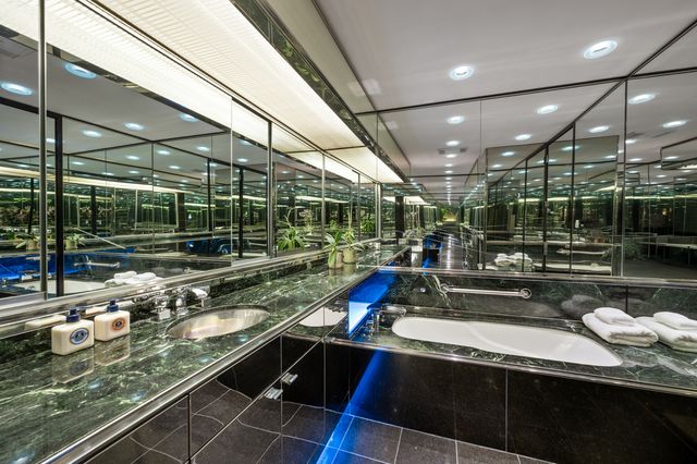 180 E PEARSON Street 6907, Chicago, IL 60611