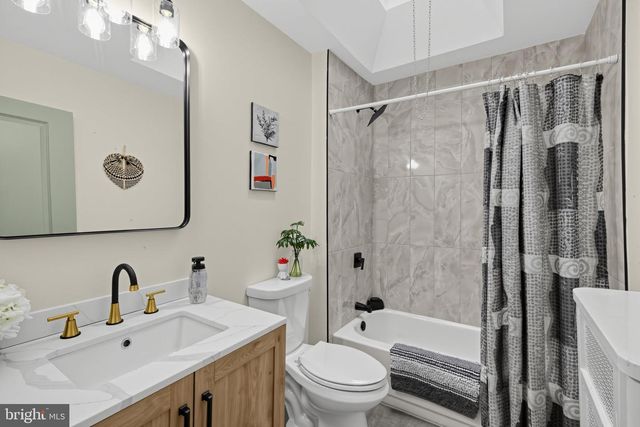 951 ANCHOR ST, Philadelphia, PA 19124