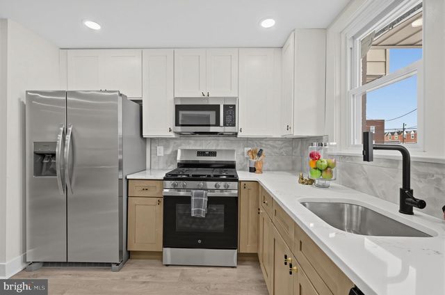 951 ANCHOR ST, Philadelphia, PA 19124