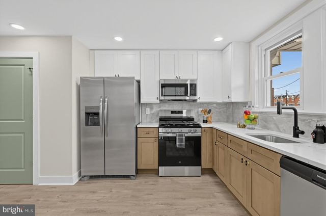 951 ANCHOR ST, Philadelphia, PA 19124
