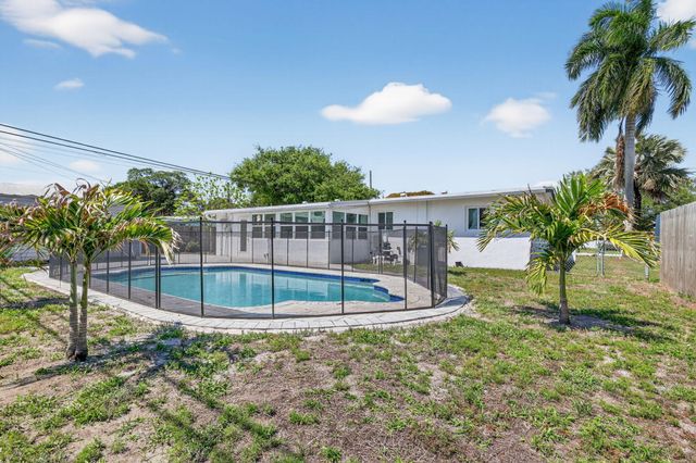 353 Shady Lane Road, Palm Springs, FL 33461