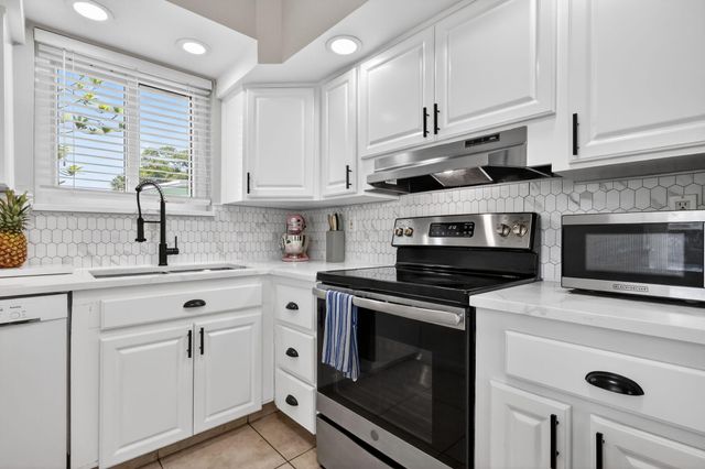 353 Shady Lane Road, Palm Springs, FL 33461