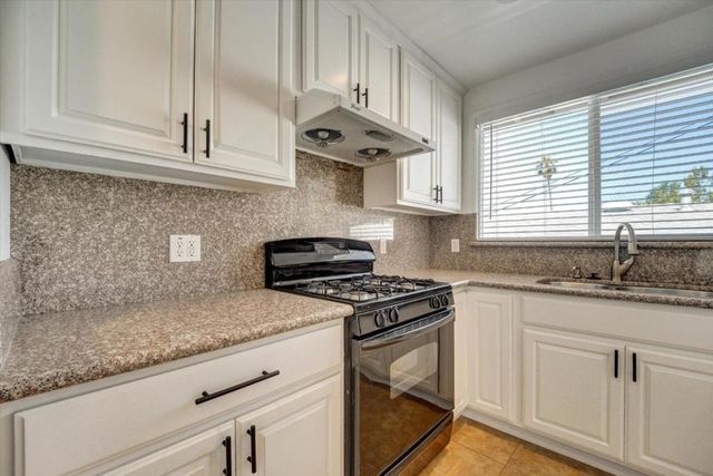 16876 Ehle Street, Castro Valley, CA 94578