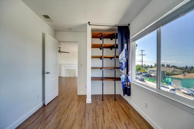 16876 Ehle Street, Castro Valley, CA 94578