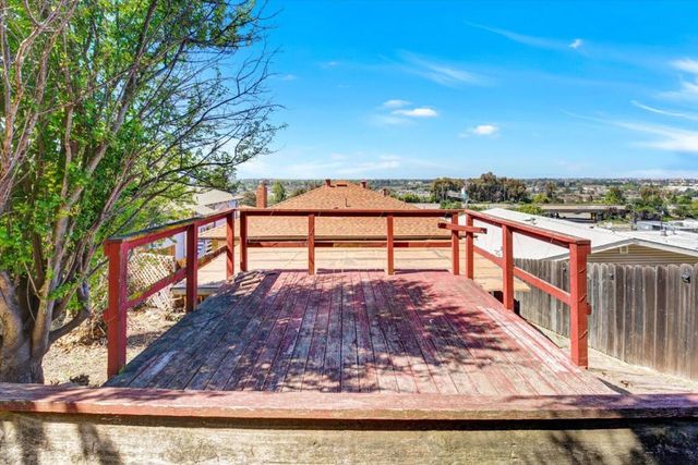 16876 Ehle Street, Castro Valley, CA 94578