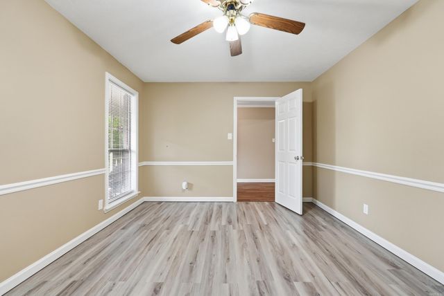 36 Par Court, Morrilton, AR 72110