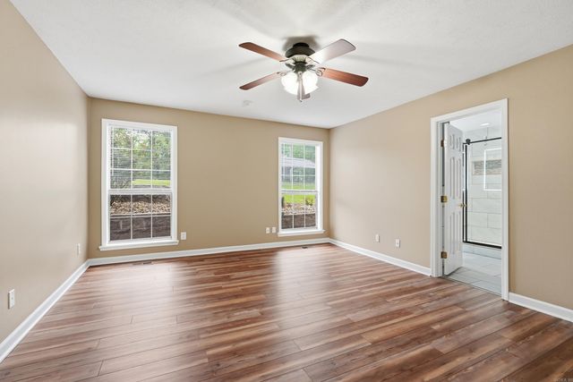 36 Par Court, Morrilton, AR 72110